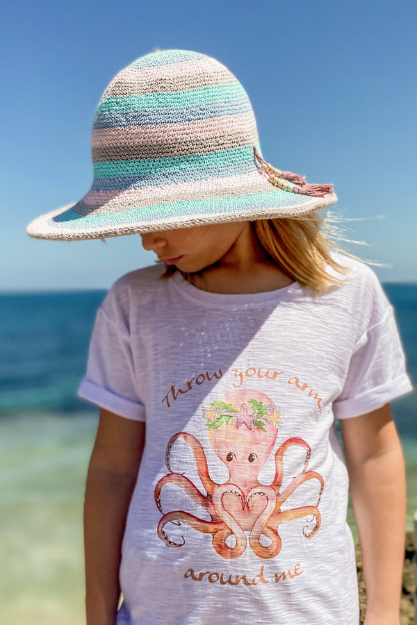 Throw your arms around me octopus tee